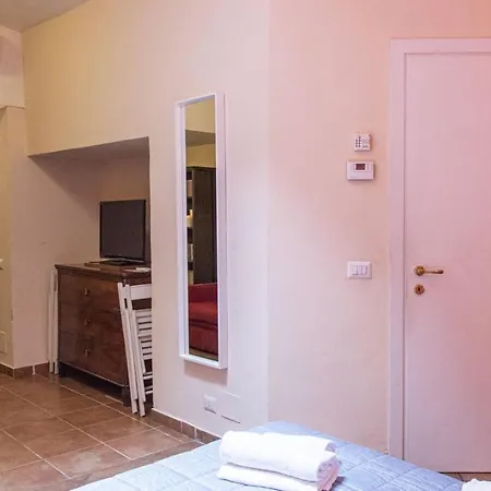 Apartament Lovely Trastevere *